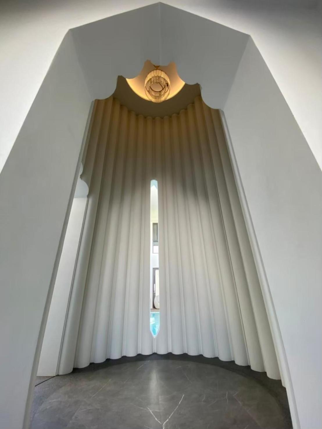 Grand Villano باتايا المظهر الخارجي الصورة